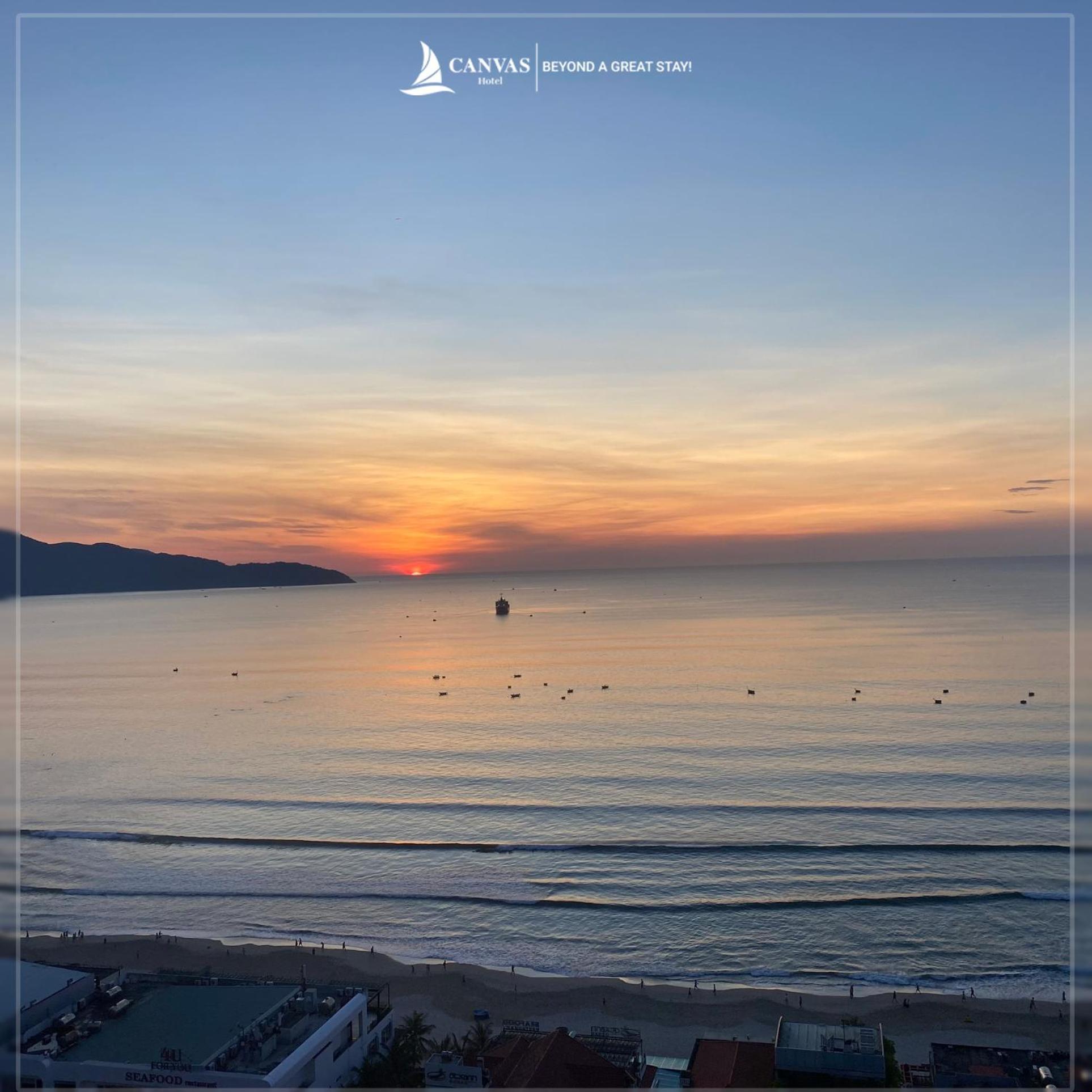 Canvas Danang Beach Hotel Esterno foto