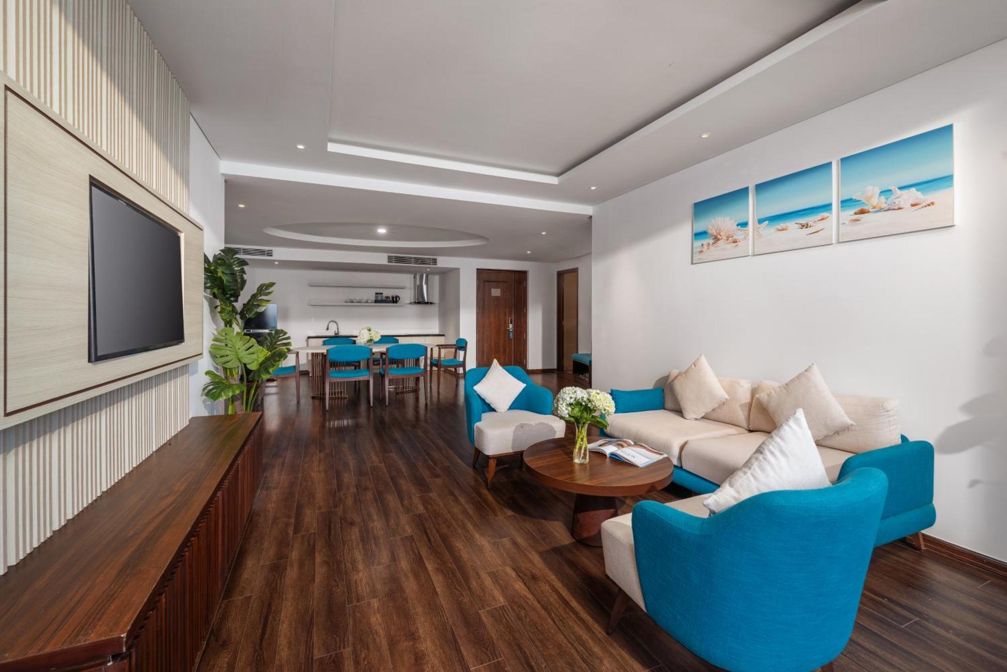 Canvas Danang Beach Hotel Esterno foto